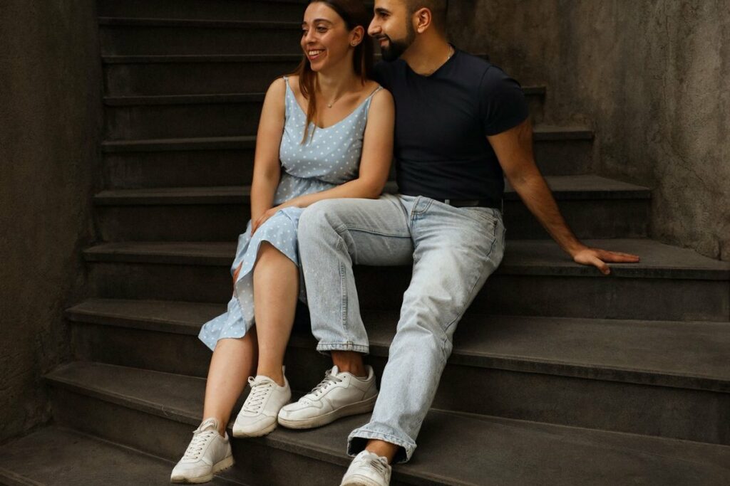 Pareja joven inquilina en Salburua, Vitoria-Gasteiz - Renta Segura